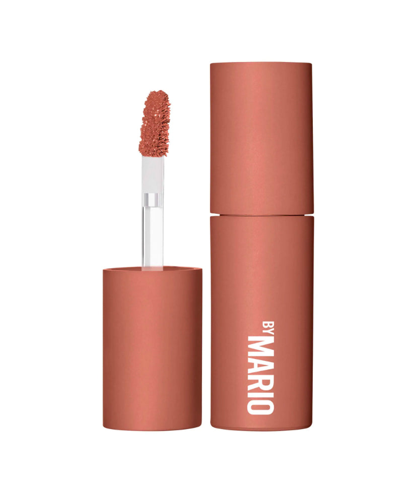 By Mario - MoistureGlow™ Plumping Lip Color (PRE ORDEN)