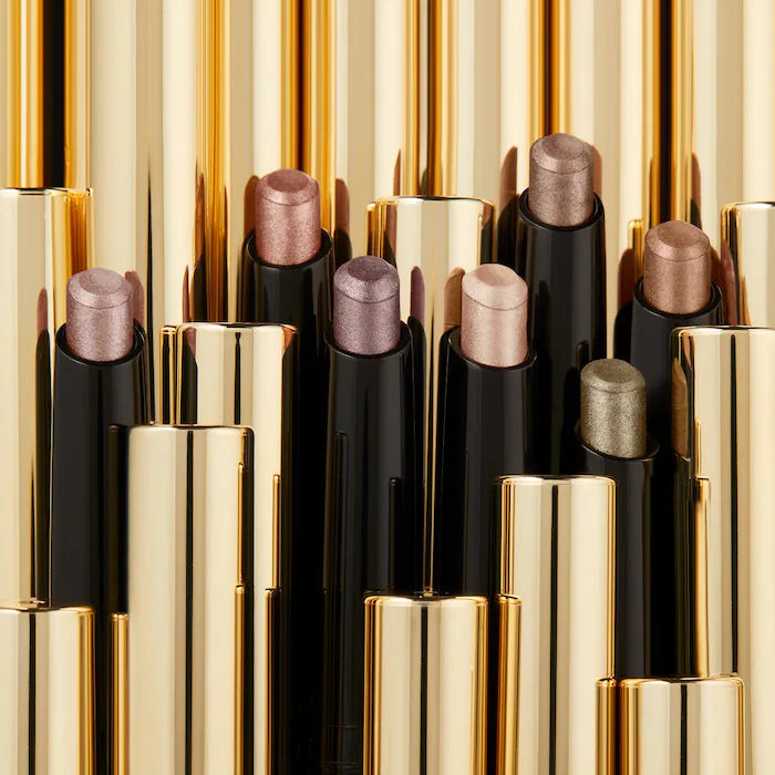 Hourglass
Voyeur Eyeshadow Stick