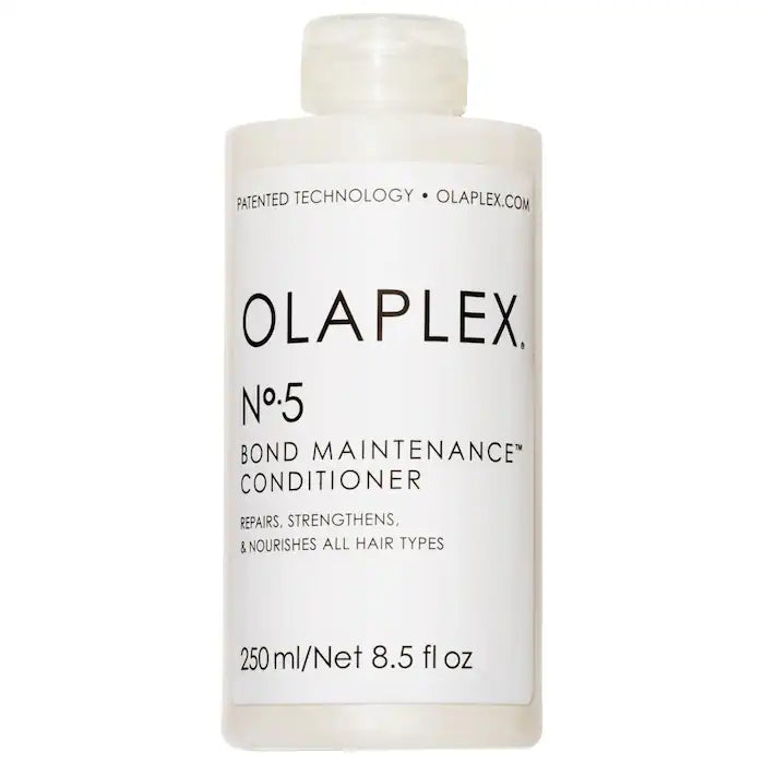 Olaplex
No. 5 Bond Maintenance™ Strengthening Hair Repair Conditioner