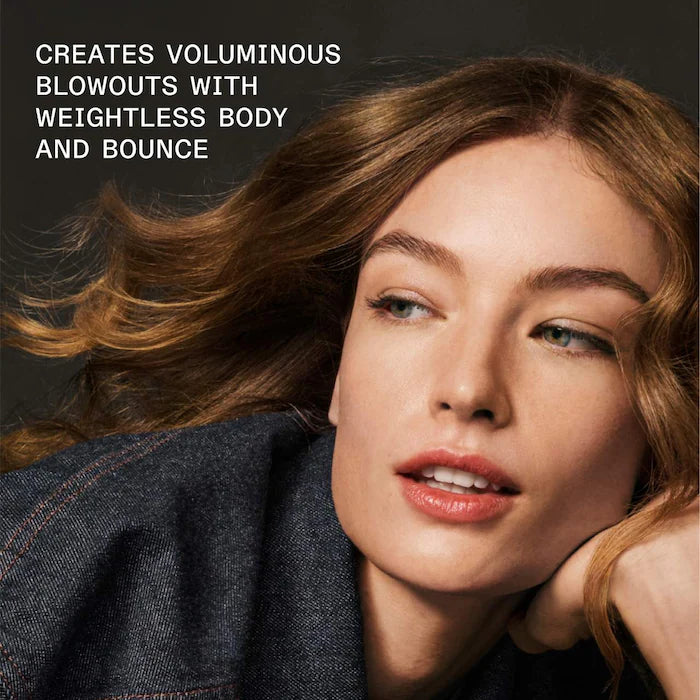 Olaplex
Volumizing Hair Heat Protective Weightless Blowout Mist