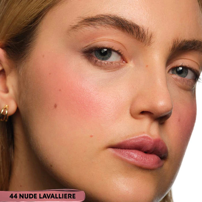 Yves Saint Laurent 
Make Me Blush 12H Blurring Liquid Blush