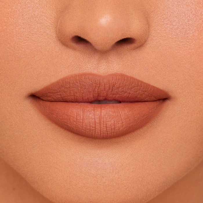 PATRICK TA 
Major Headlines Precision Lip Crayon