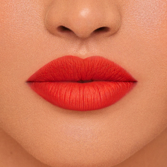 PATRICK TA 
Major Headlines Precision Lip Crayon
