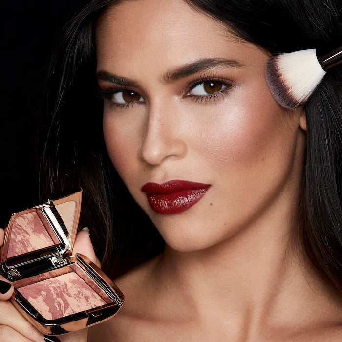 Hourglass 
Ambient Lighting Blush Collection