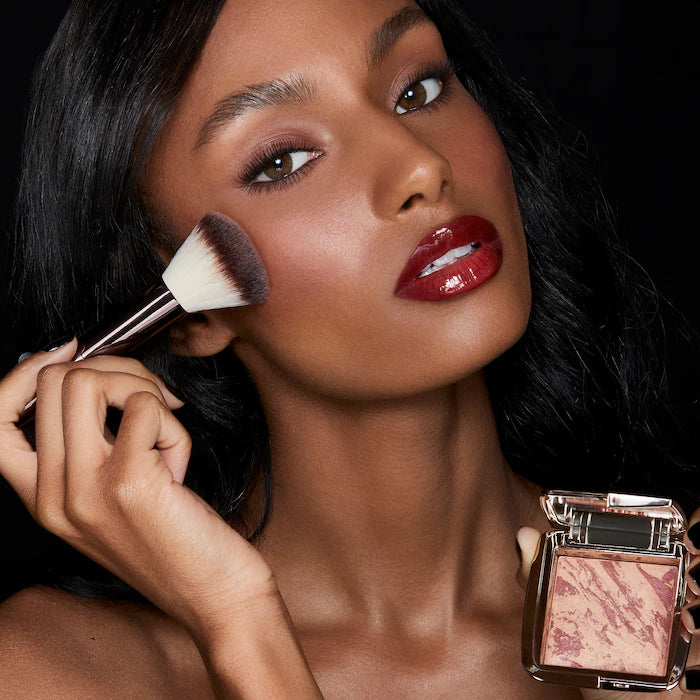 Hourglass 
Ambient Lighting Blush Collection