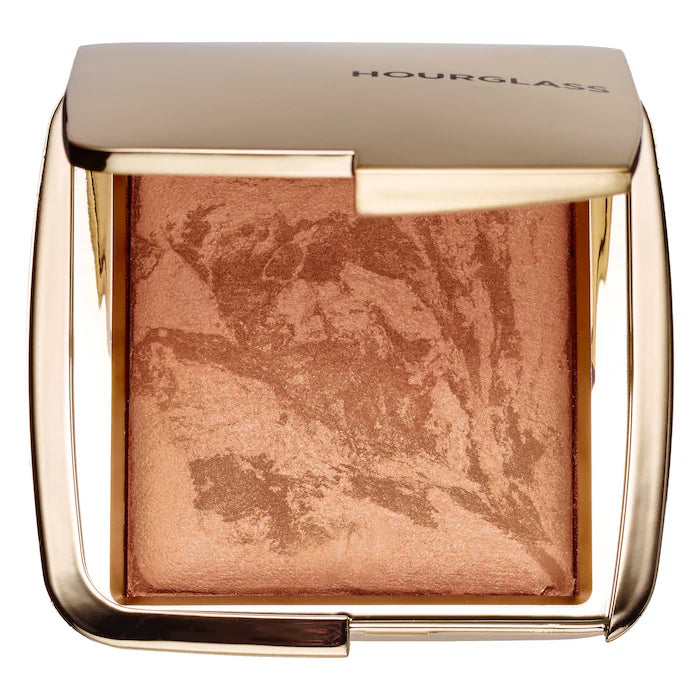 Hourglass 
Ambient® Lighting Bronzer